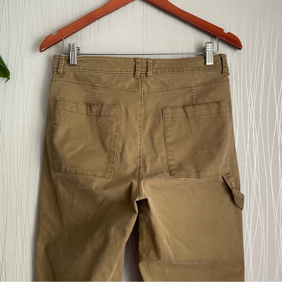 Old Navy Cargo Pants - Picture 7 of 9